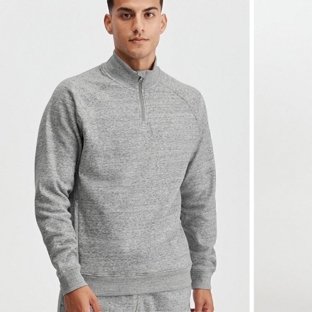 Fabletics | The Go-To Quarter Zip in Mid Grey Heather | L